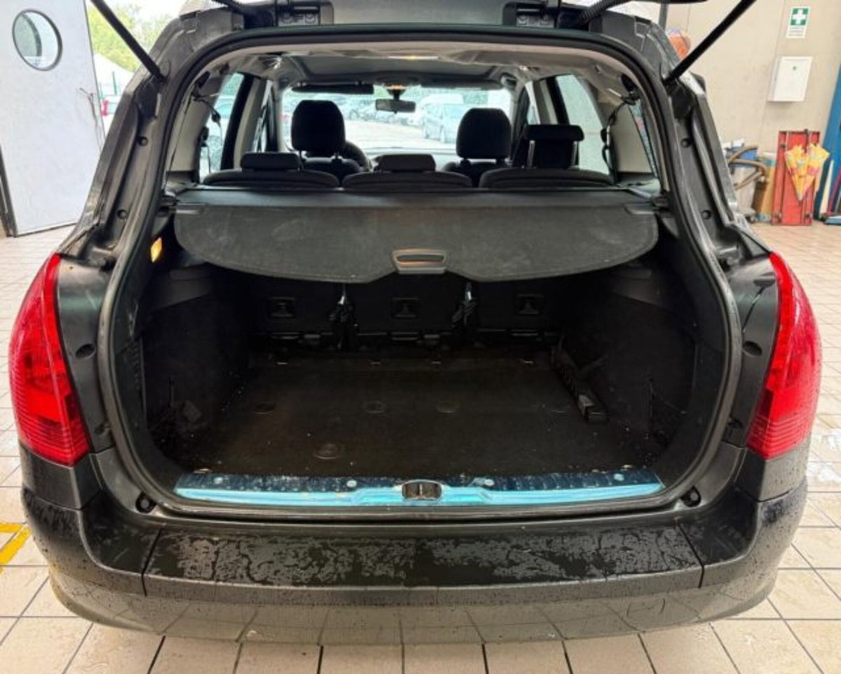 Peugeot 308 SW 1.6 HDi 110CV Ciel Tecno (7)