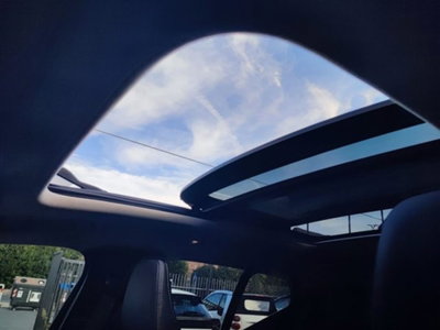 Volvo XC40 B3 automatico Ultimate Dark (18)