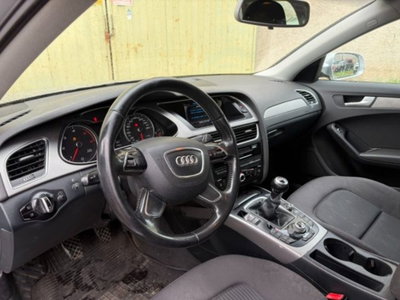 Audi A4 Avant 2.0 TDI 120 CV Business (11)