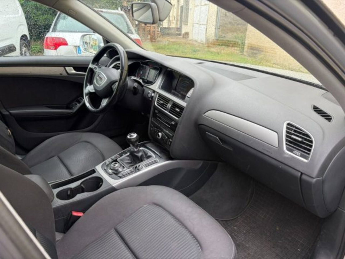Audi A4 Avant 2.0 TDI 120 CV Business (7)