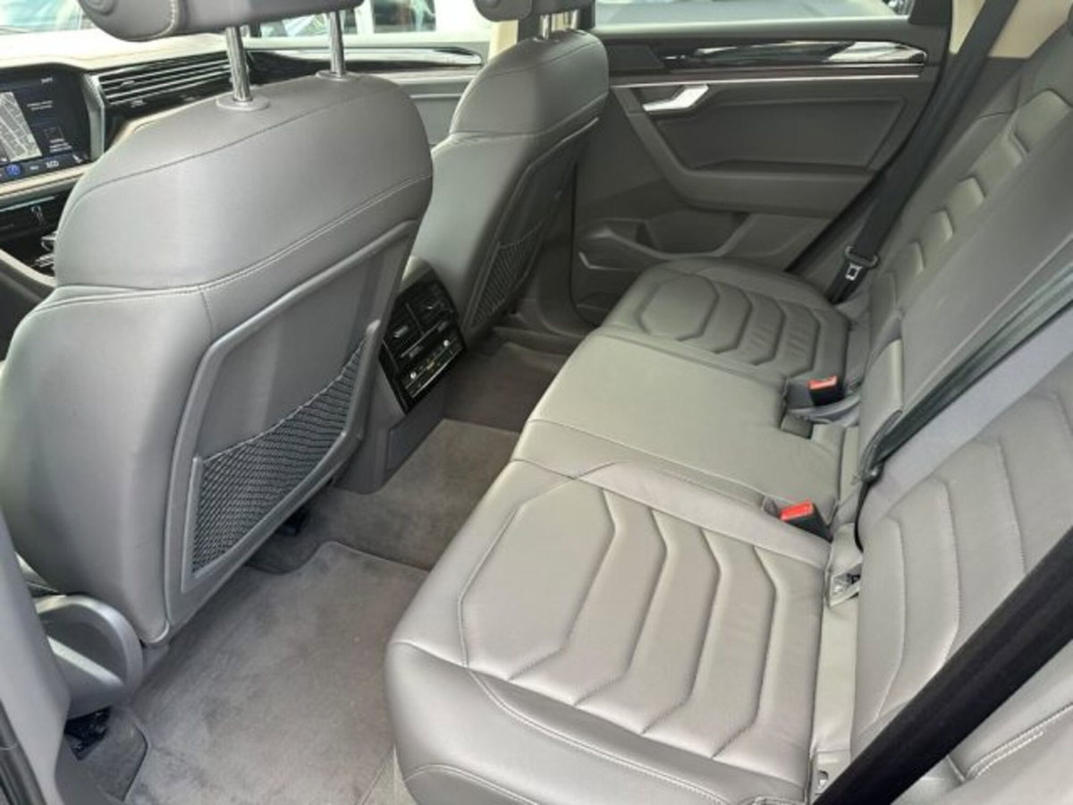 Volkswagen Touareg 3.0 V6 TDI SCR Atmosphere (20)