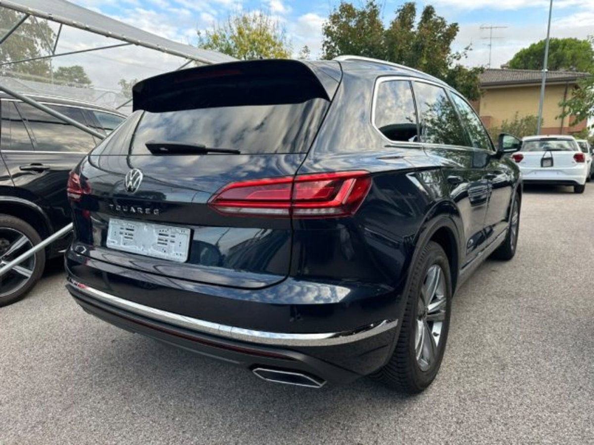 Volkswagen Touareg 3.0 V6 TDI SCR Atmosphere (7)