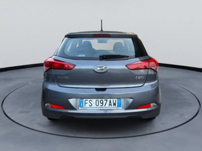 Hyundai i20 1.2 5 porte Classic (3)