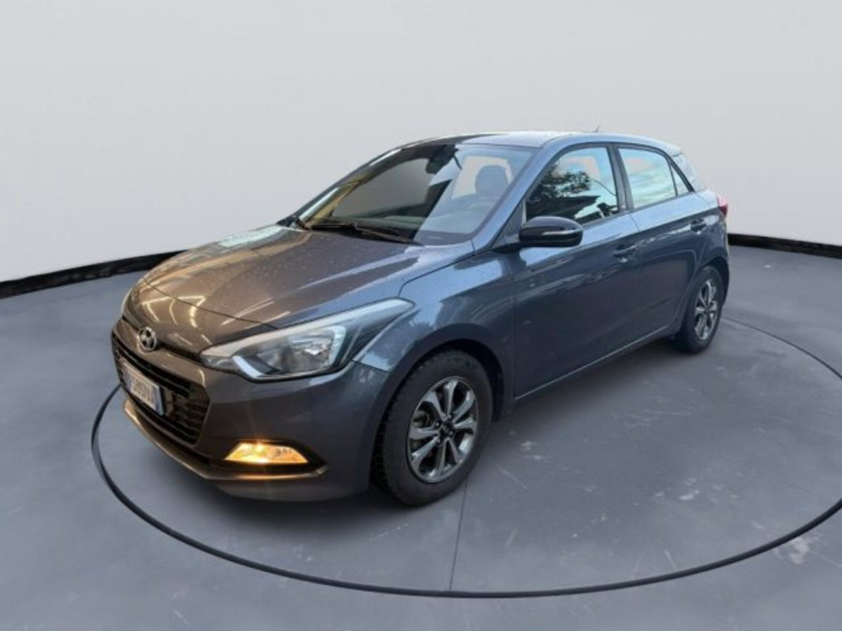 Hyundai i20 1.2 5 porte Classic (4)