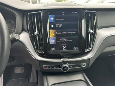Volvo XC60 B4 (d) AWD Geartronic Momentum N1 (12)
