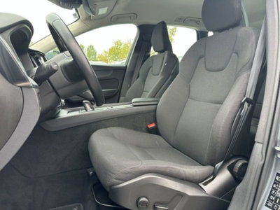 Volvo XC60 B4 (d) AWD Geartronic Momentum N1 (14)