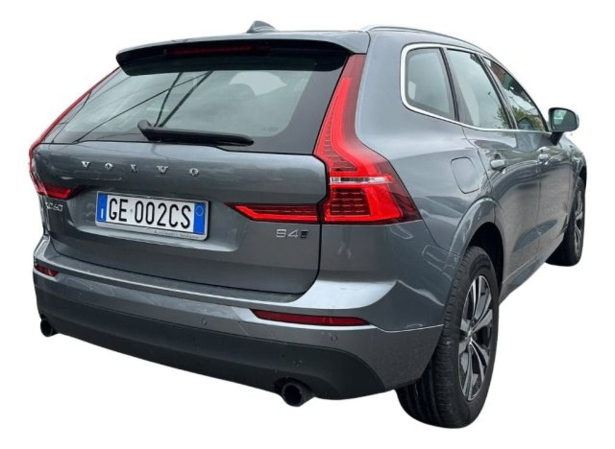 Volvo XC60 B4 (d) AWD Geartronic Momentum N1 (5)