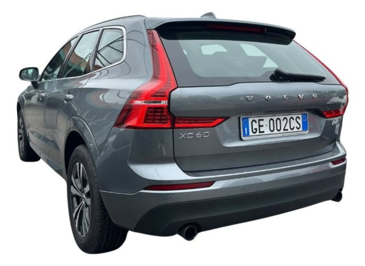 Volvo XC60 B4 (d) AWD Geartronic Momentum N1 (6)