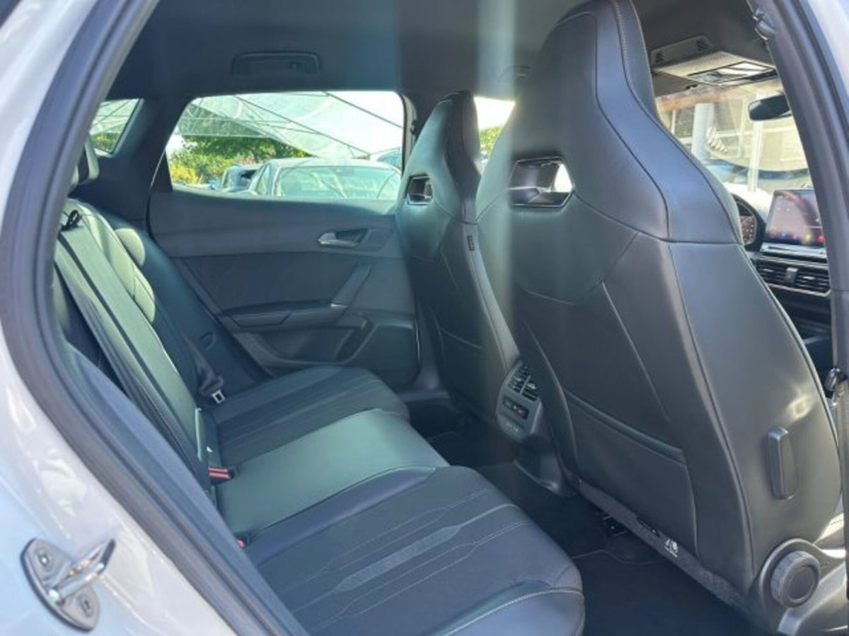 Cupra Formentor Formentor 1.4 e-Hybrid DSG VZ Priority (16)
