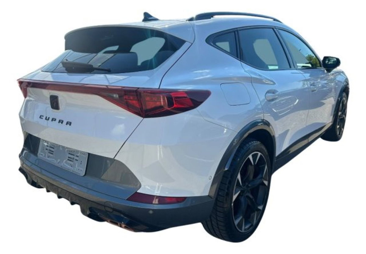 Cupra Formentor Formentor 1.4 e-Hybrid DSG VZ Priority (2)