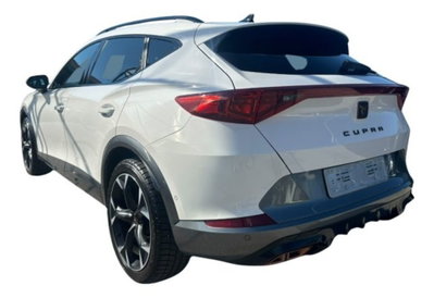Cupra Formentor Formentor 1.4 e-Hybrid DSG VZ Priority (4)