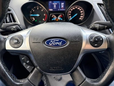 Ford Kuga 2.0 TDCI 150 CV S&S 4WD Titanium X (12)