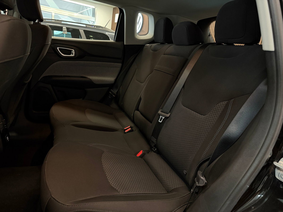 Jeep Compass 1.6 mjt Limited 2wd 130cv (11)