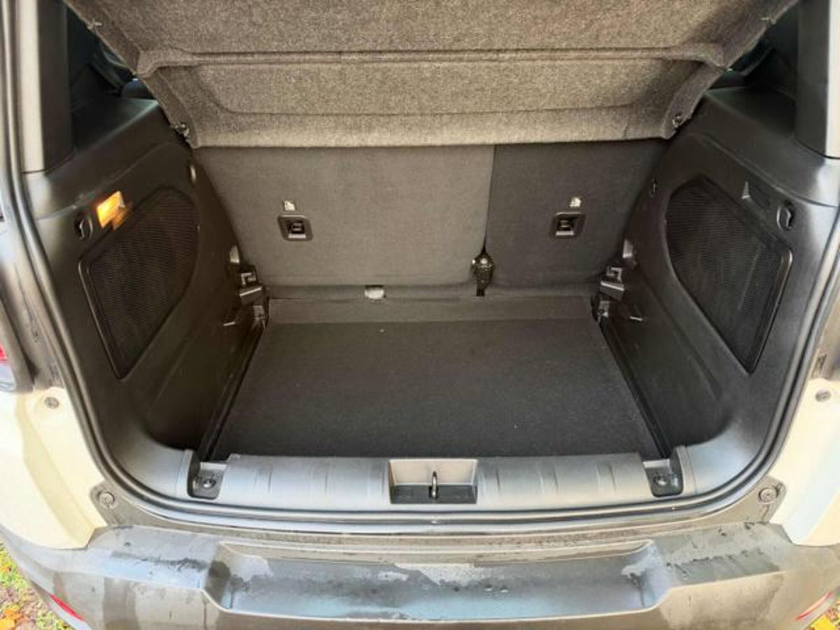 Jeep Renegade 1.6 Mjt 130 CV Limited (10)