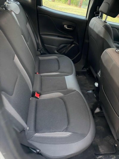 Jeep Renegade 1.6 Mjt 130 CV Limited (9)