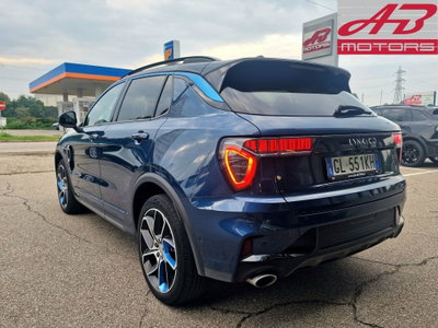 Lynk & Co 01 01 1.5 td phev More auto (7)