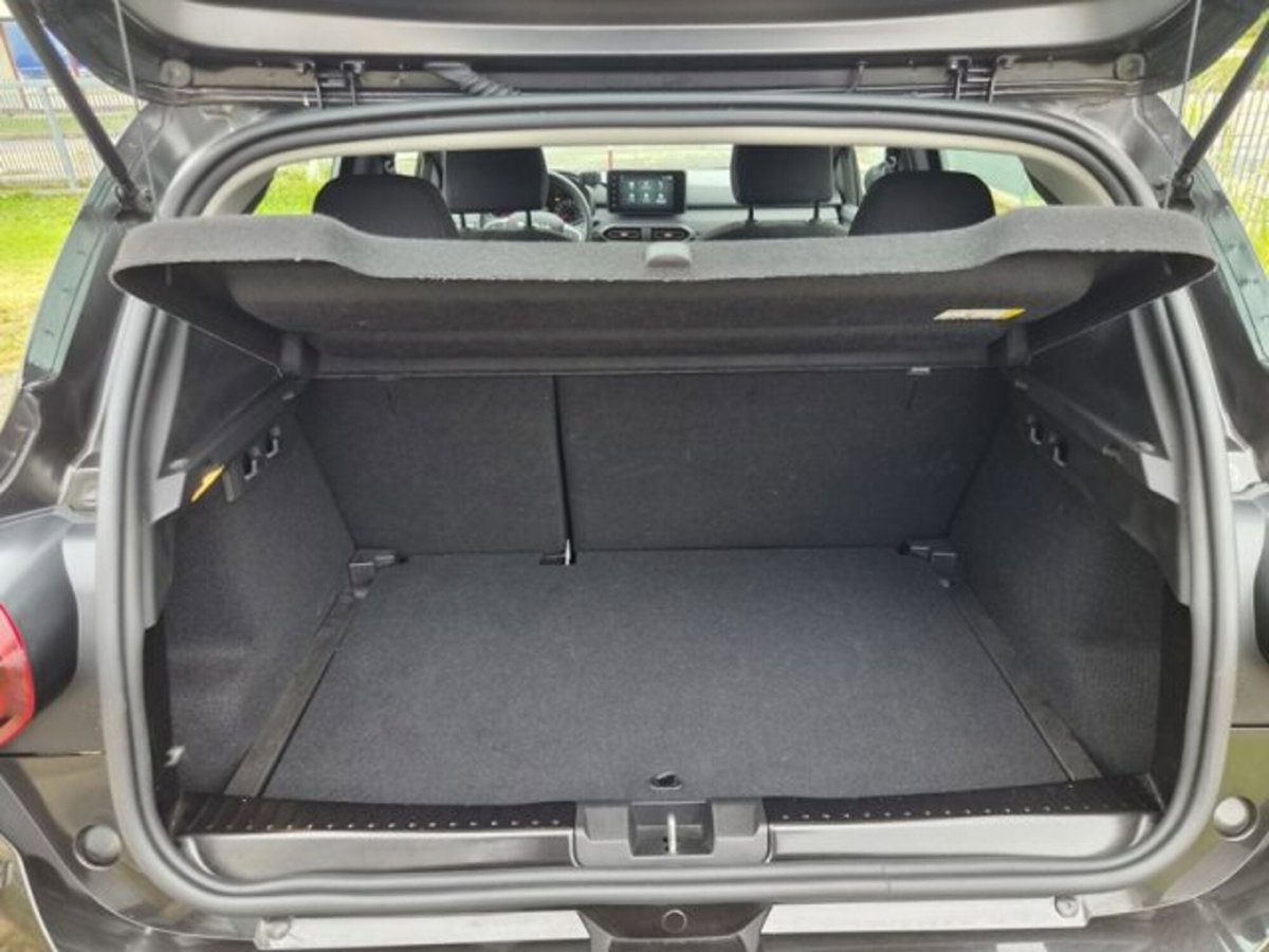 Dacia Sandero Stepway 1.0 TCe 90 CV Comfort (7)