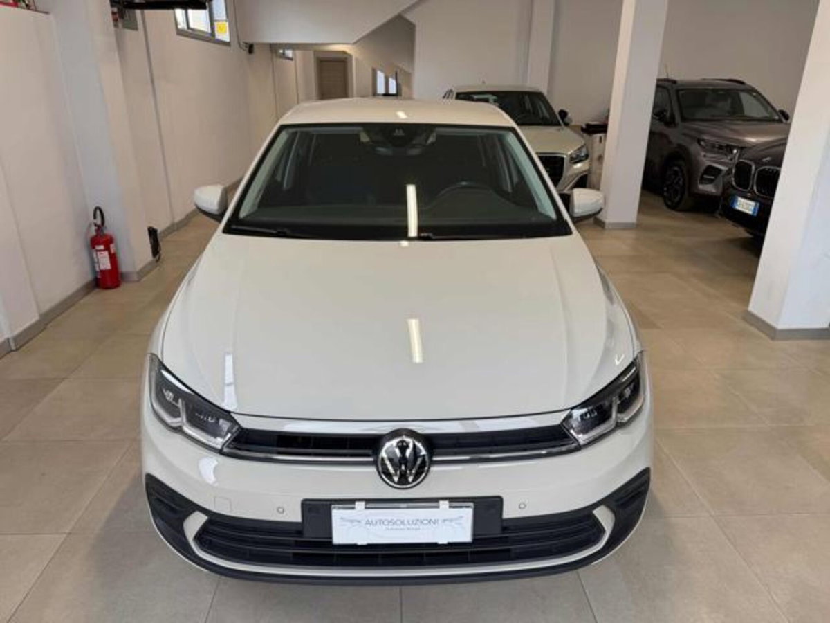 Volkswagen Polo 1.0 Life 80cv (2)