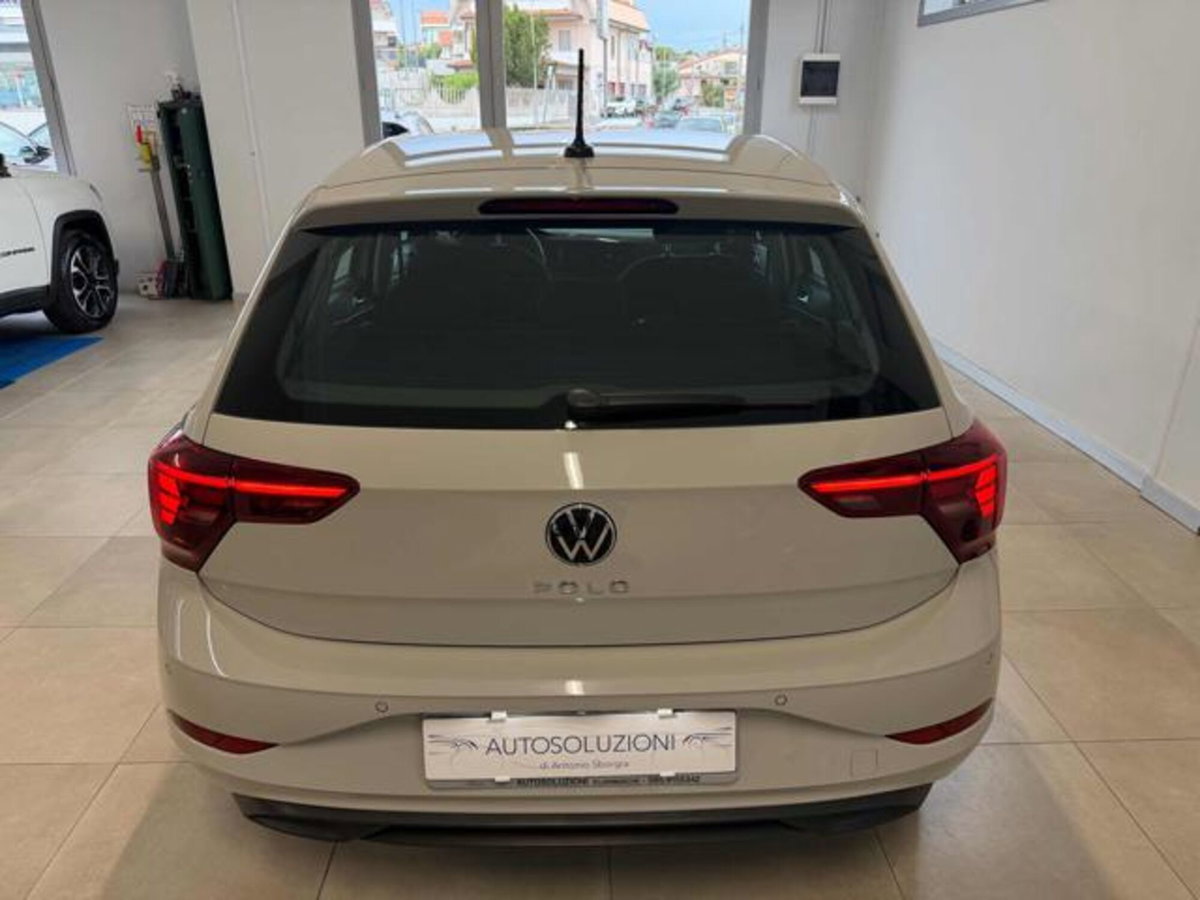 Volkswagen Polo 1.0 Life 80cv (5)