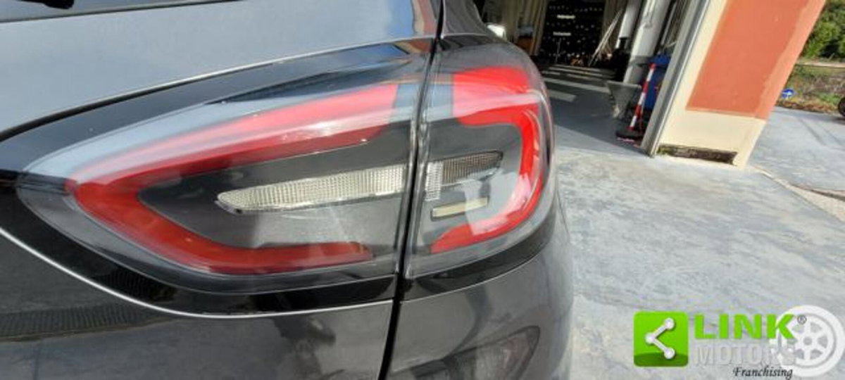 Ford Puma 1.0 EcoBoost Hybrid 125 CV S&S aut. Titanium Design (12)