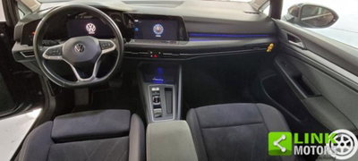 Volkswagen Golf 1.5 etsi Style 150cv dsg (9)