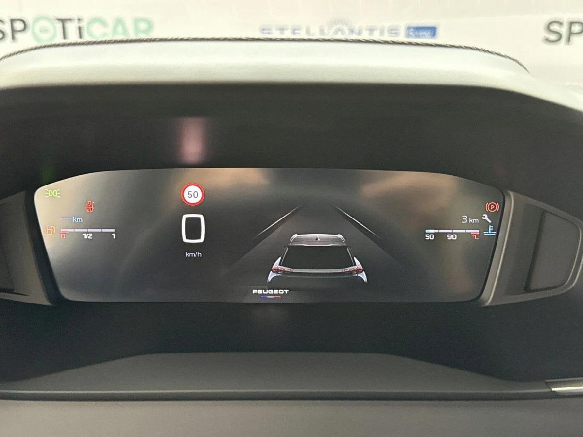 Peugeot 2008 1.2 puretech Allure s&s 100cv (18)