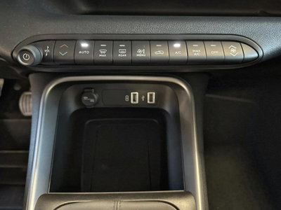 Jeep Avenger 1.2 turbo Altitude fwd 100cv (12)