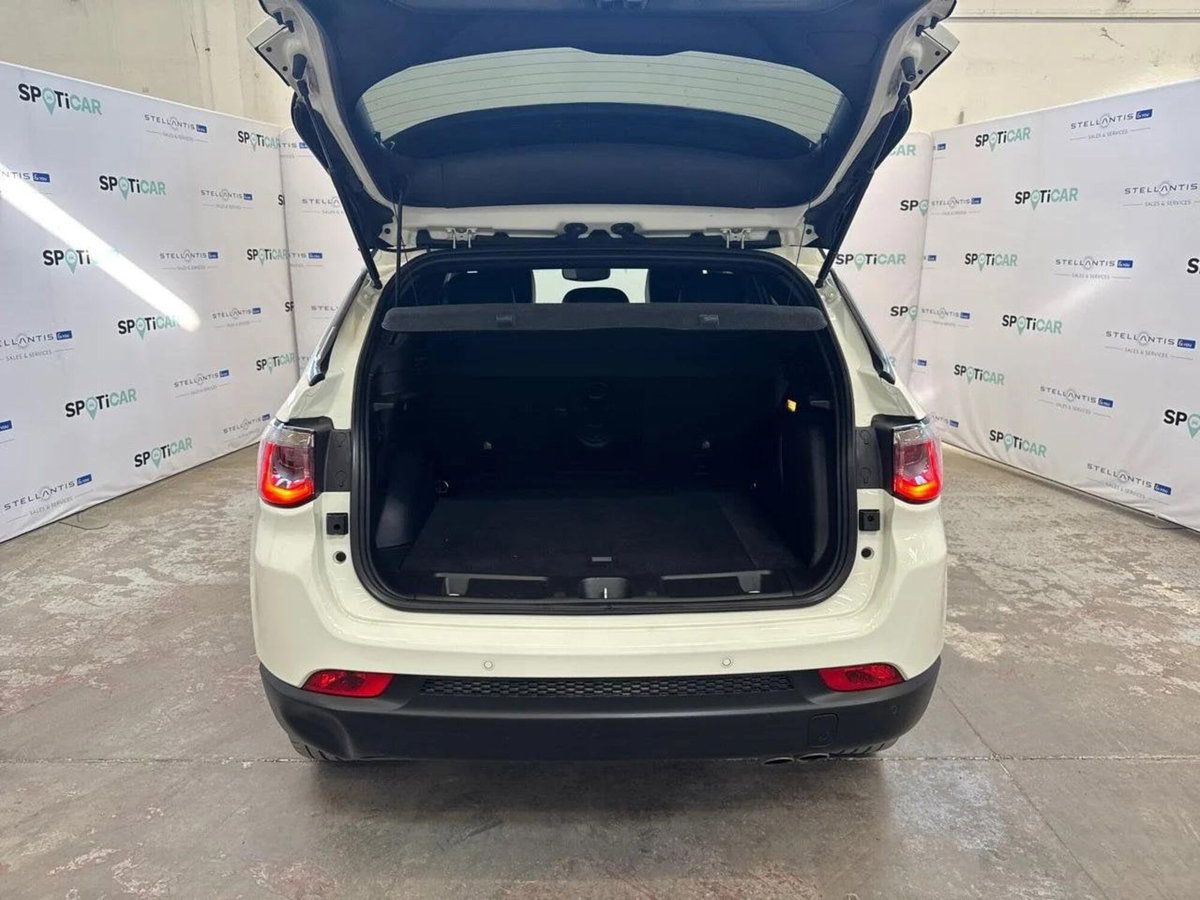 Jeep Compass 1.3 turbo t4 phev Trailhawk 4xe auto (7)