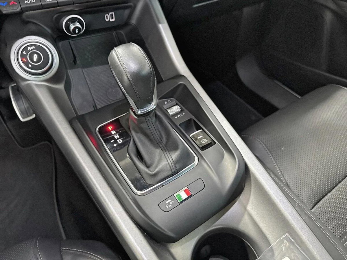 Alfa Romeo Tonale 1.5 hybrid Veloce 160cv tct7 (17)