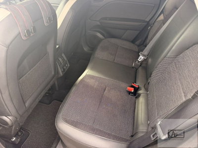 Renault Captur Plug-in Hybrid E-Tech 160 CV Intens (11)