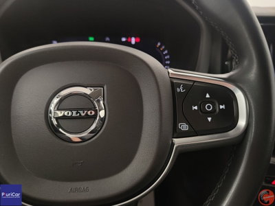 Volvo XC60 2.0 b4 Core auto (17)