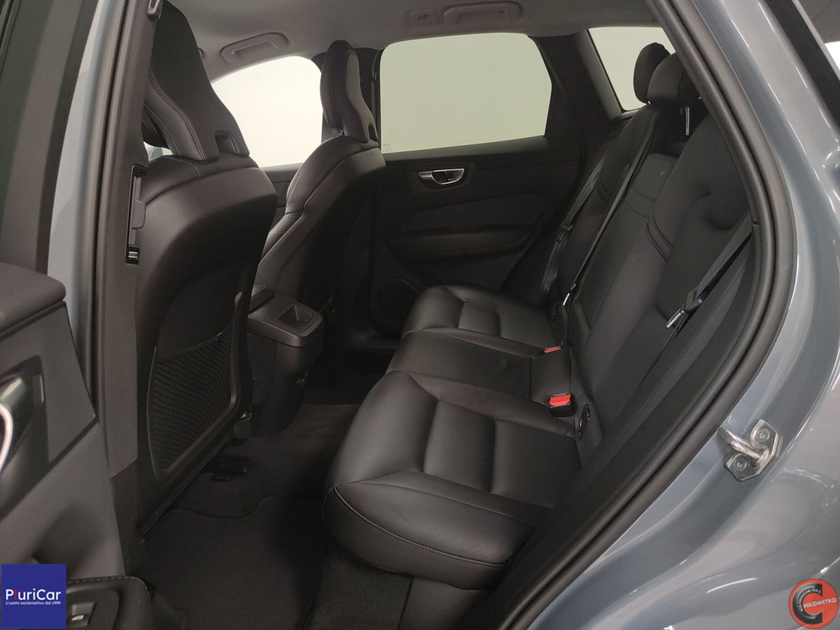 Volvo XC60 2.0 b4 Core auto (7)
