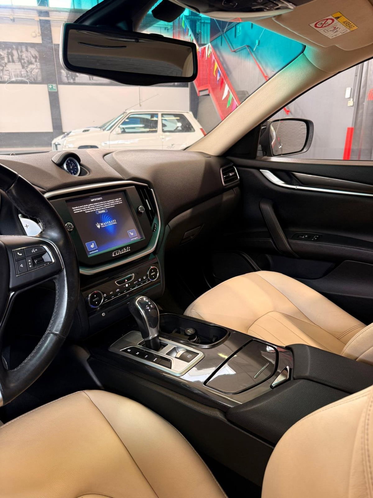 Maserati Ghibli Ghibli V6 Diesel 275 CV Gransport (17)