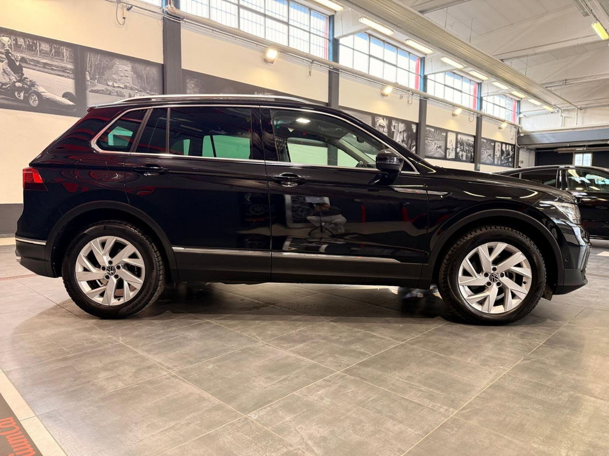 Volkswagen Tiguan Allspace 2.0 tdi Elegance 150cv dsg (13)