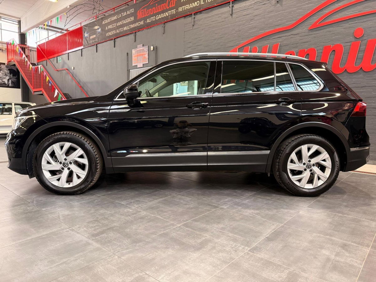 Volkswagen Tiguan Allspace 2.0 tdi Elegance 150cv dsg (7)