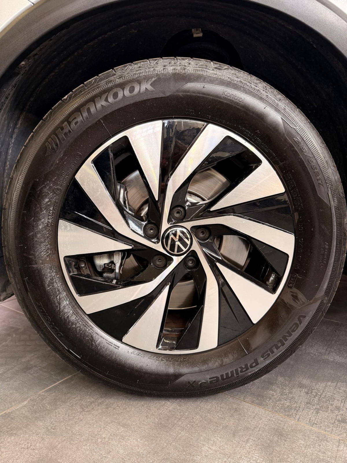 Volkswagen Tiguan 2.0 tdi Life 4motion 193cv dsg (14)