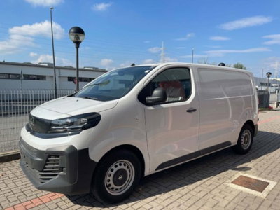 Opel Vivaro Furgone M 1.5 diesel 120cv S&S (2)