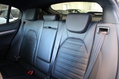 Alfa Romeo Stelvio 2.2 t Veloce Q4 210cv auto (12)