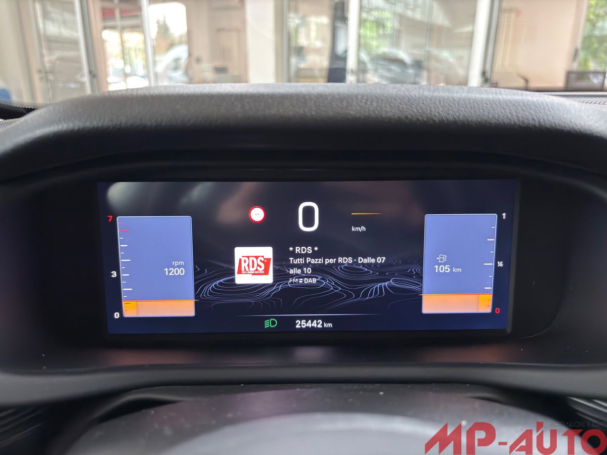 Jeep Avenger 1.2 turbo Altitude fwd 100cv (14)
