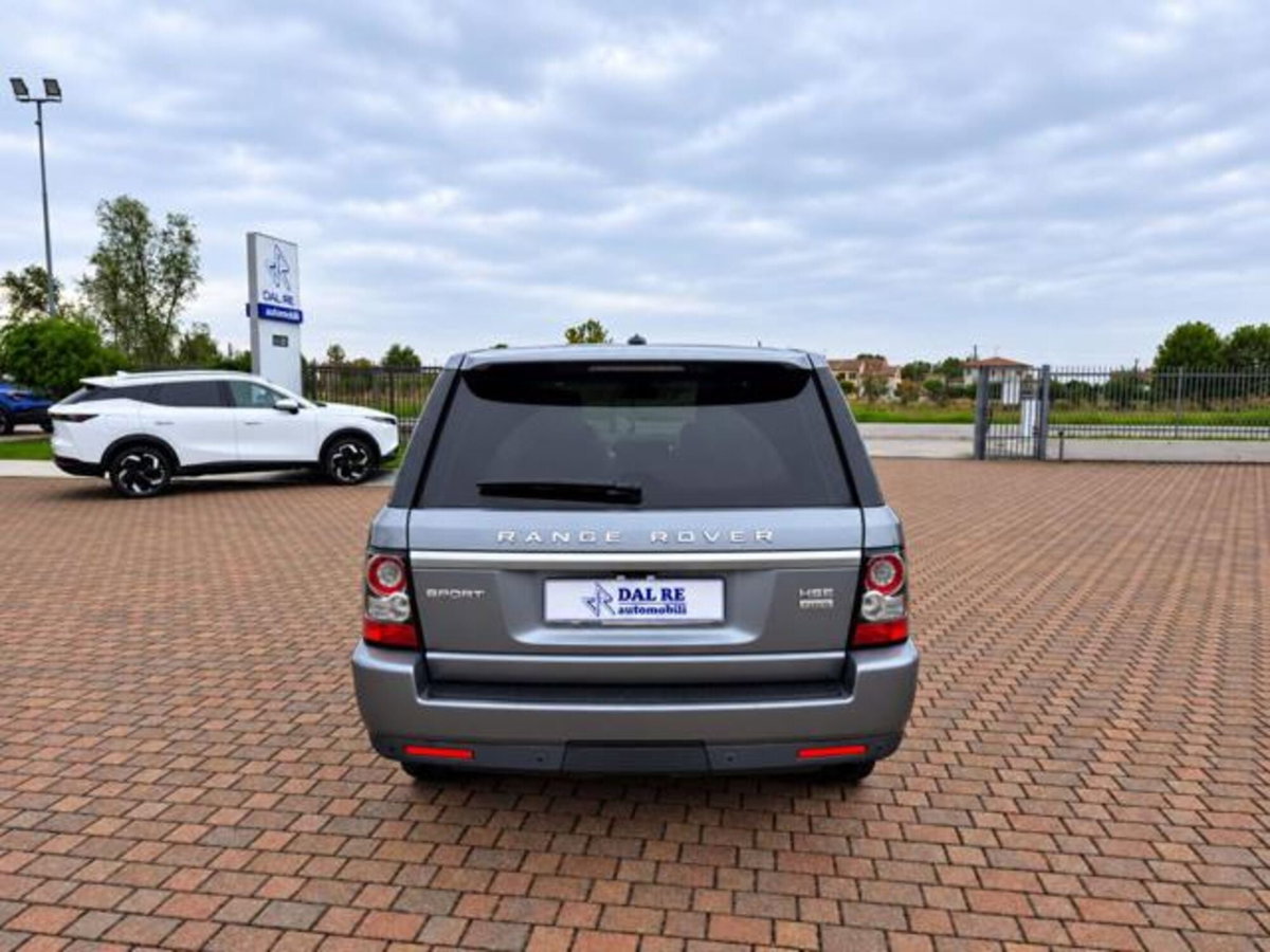 Land Rover Range Rover Sport 3.0 SDV6 HSE (6)