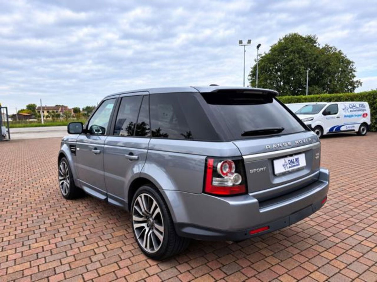 Land Rover Range Rover Sport 3.0 SDV6 HSE (7)