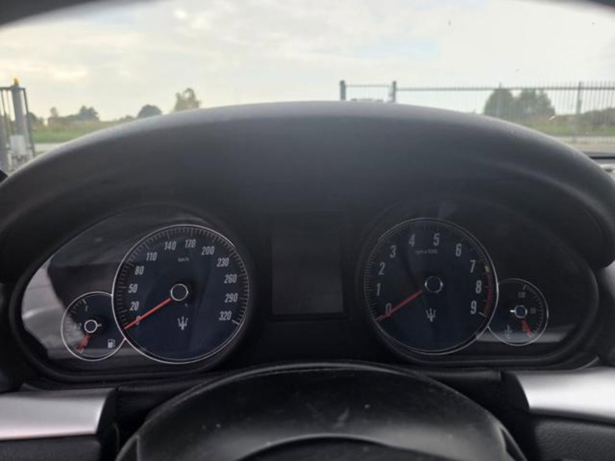 Maserati Granturismo GranTurismo 4.2 V8 (13)