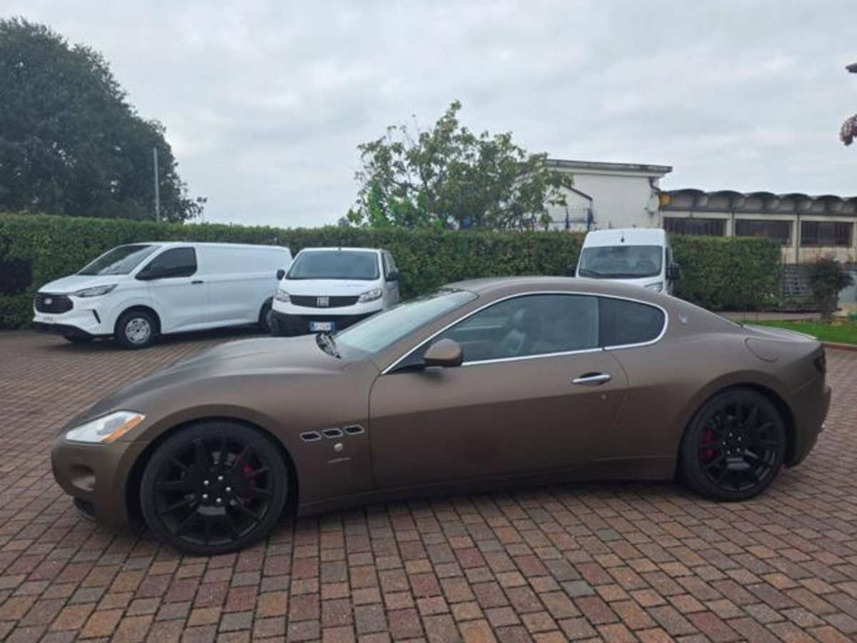 Maserati Granturismo GranTurismo 4.2 V8 (8)