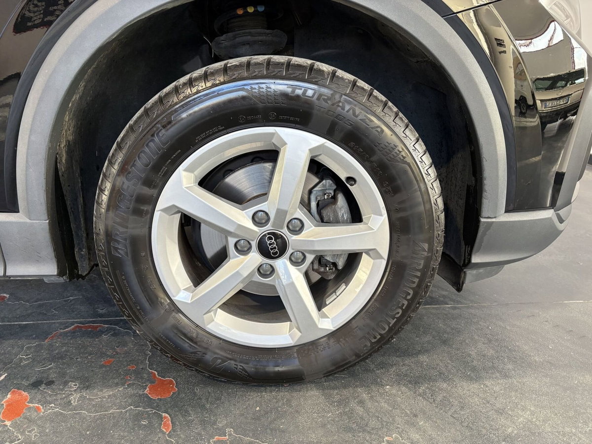 Audi Q2 Q2 30 TFSI Business (8)