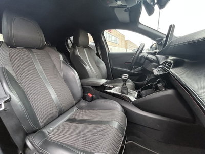 Peugeot 208 PureTech 100 Stop&Start 5 porte GT Line (12)