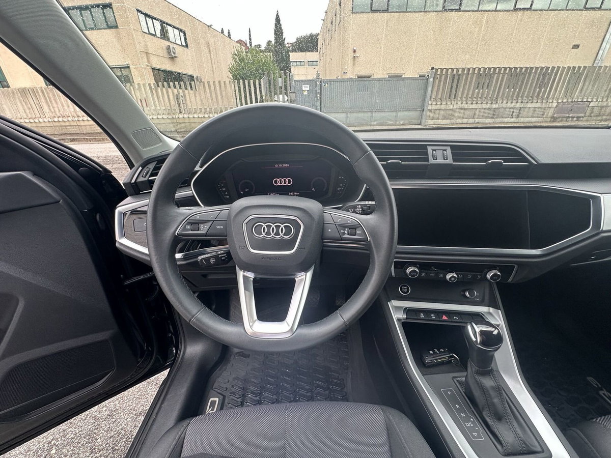 Audi Q3 35 2.0 tdi Business Advanced s-tronic (9)