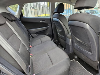 Hyundai i30 1.4 BlueDrive GPL Comfort (12)