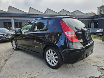 Hyundai i30 1.4 BlueDrive GPL Comfort (6)