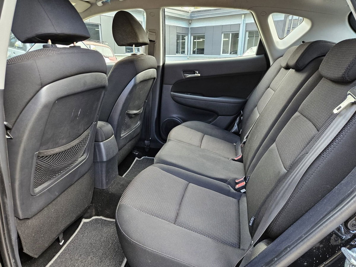 Hyundai i30 1.4 BlueDrive GPL Comfort (8)