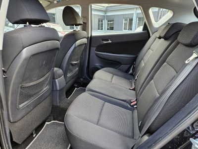 Hyundai i30 1.4 BlueDrive GPL Comfort (8)